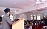 ameer e jamaat delivering his lecture 